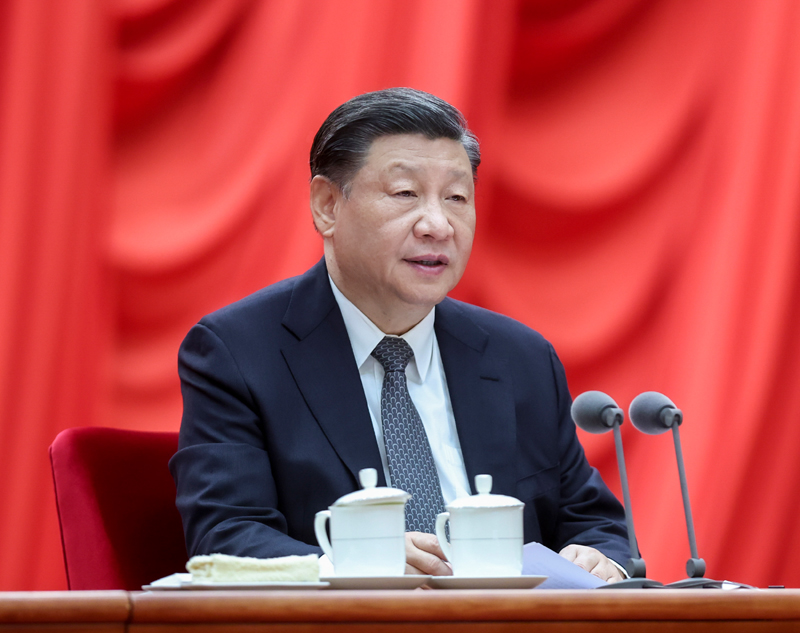 4月3日，學習貫徹習近平新時代中國特色社會主義思想主題教育工作會議在北京召開。中共中央總書記、國家主席、中央軍委主席習近平出席會議并發(fā)表重要講話。